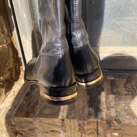Micheal Kors Boots - Picture 7 of 15